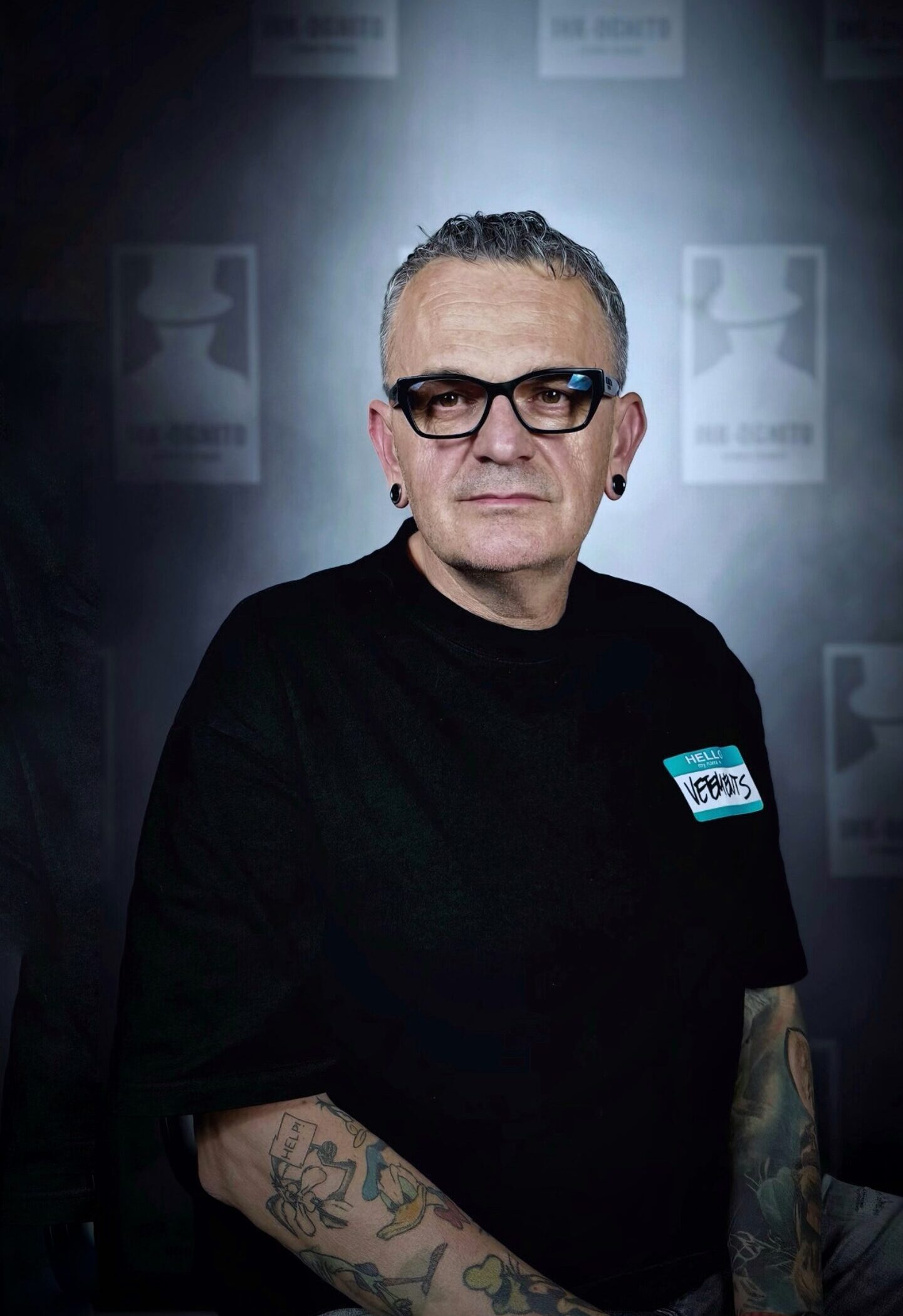 Piotr „Bugs” Buksa – piercer współpracujący z INK-OGNITO Rybnik, specjalista przekłuć